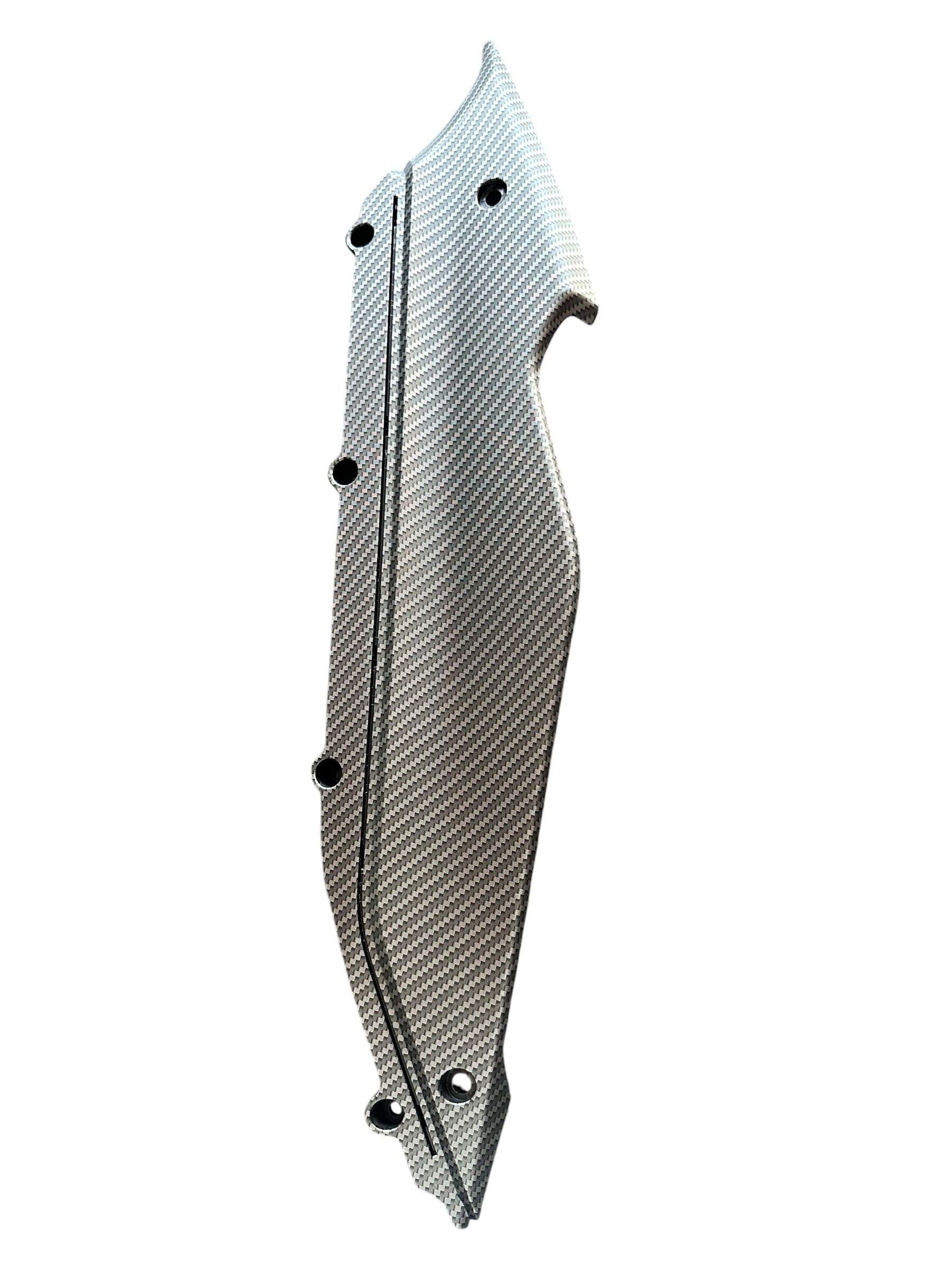 CF Moto 250SR Panel Üst Karbon Grenaj sol
