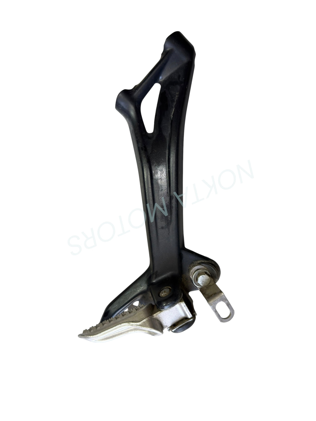 CF MOTO 450 SR  ARKA YOLCU BASAMAK BRAKET SAĞ (orjinal 2.el)