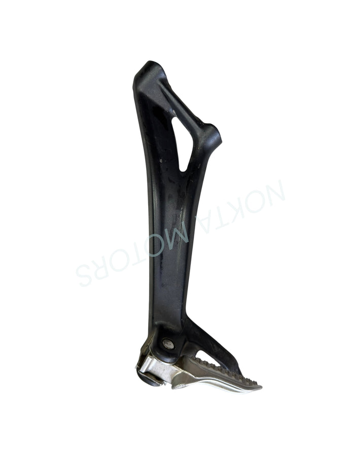 CF MOTO 450 SR  ARKA YOLCU BASAMAK BRAKET SOL (orjinal 2.el)