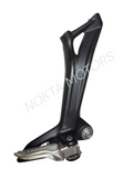 CF MOTO SR 450 ARKA YOLCU BASAMAK BRAKETİ-BASAMAK SAĞ  (orjinal 2.el)
