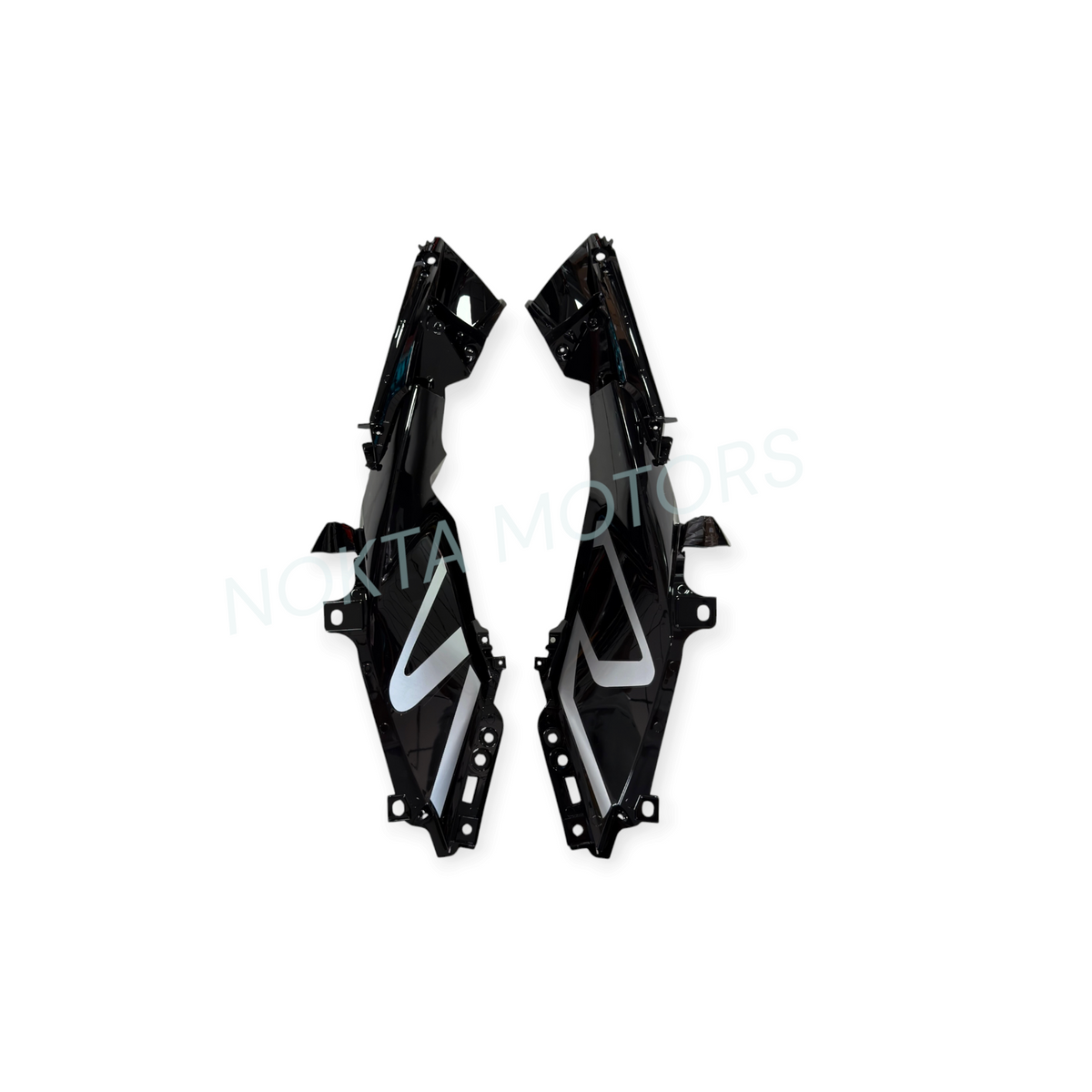 CF Moto 250SR BENZİN DEPOSU TAKIM ÖN GRENAJ STİKERLİ ORJİNAL